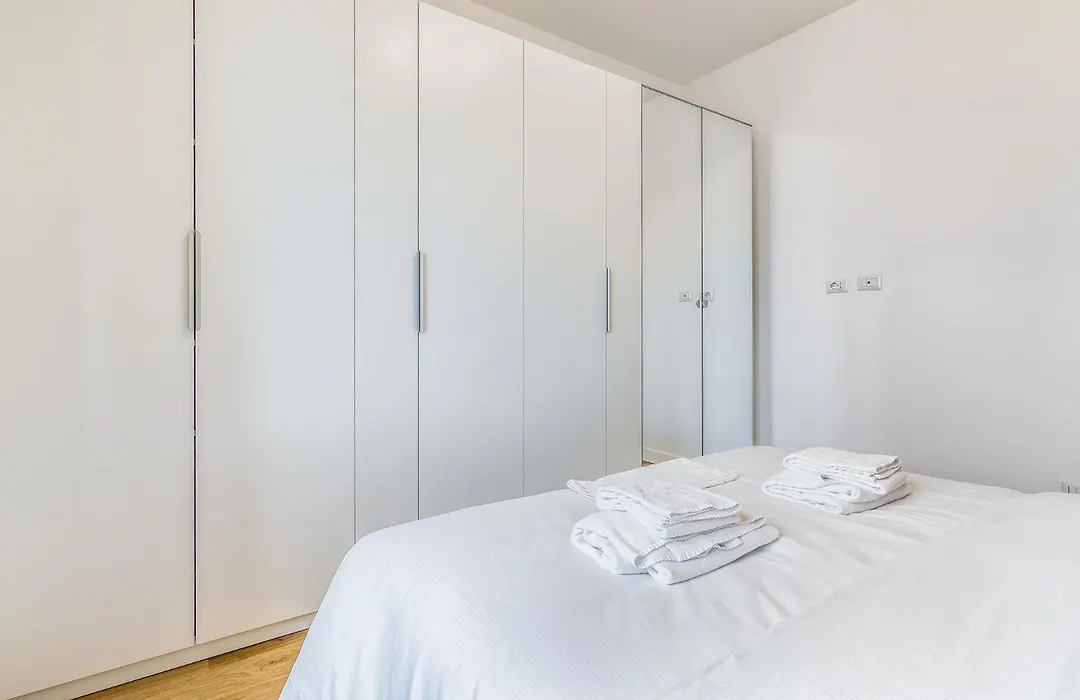 Milan Via M. D'Agrate 4 Pax Wi-Fi- Sub25-1